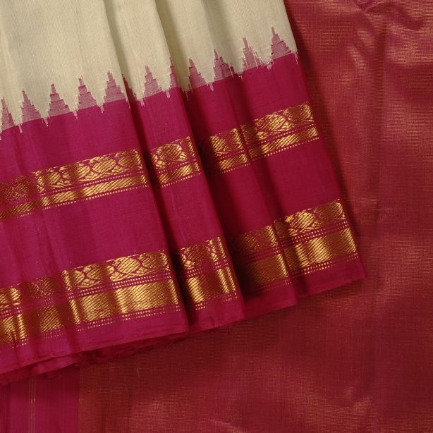 Style your Luxurious Pattu sarees with these accessories to be the chic  bride! - Kanchivml Blog